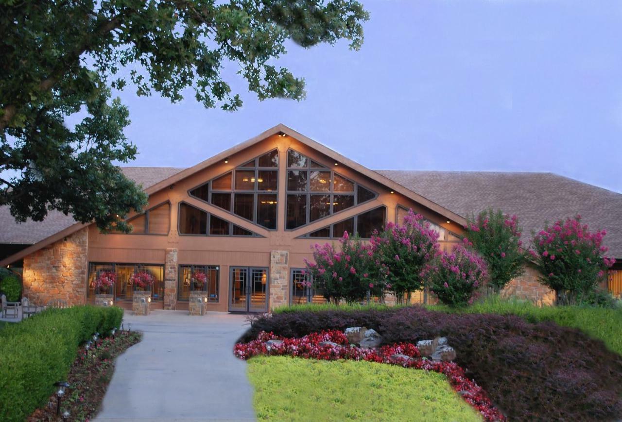 Postoak Lodge And Retreat Тълса Стая снимка